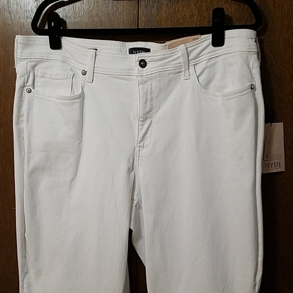 NWT NYDJ Straight Cuffed Jean 22W - Picture 8 of 10